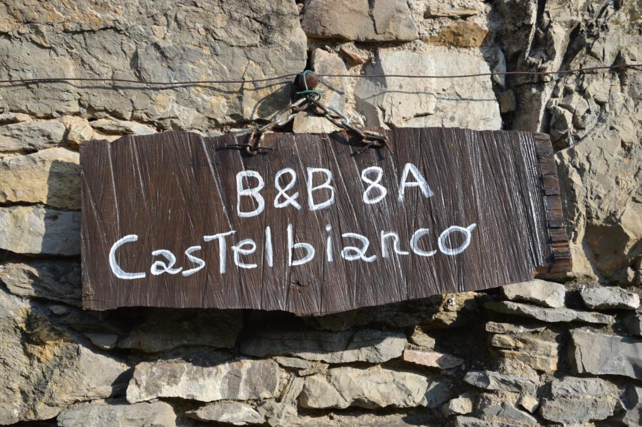 B&B 8A Castelbianco Colletta Exterior photo