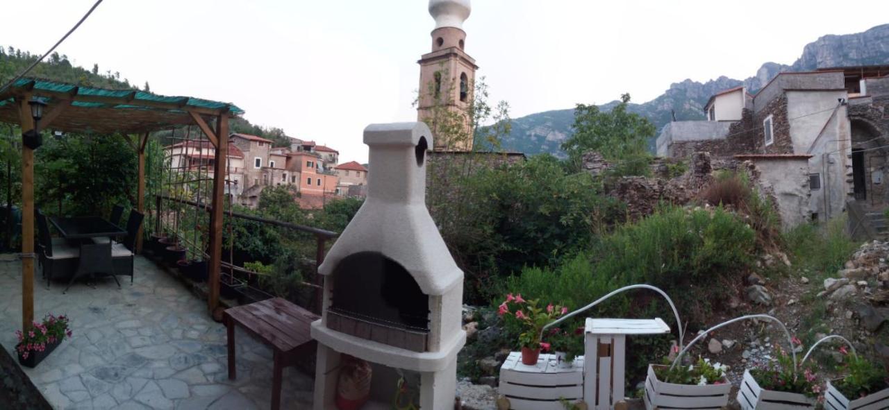 B&B 8A Castelbianco Colletta Exterior photo